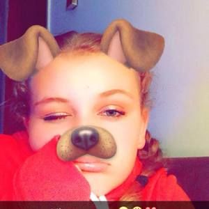 Meet your Posher, Kenzie